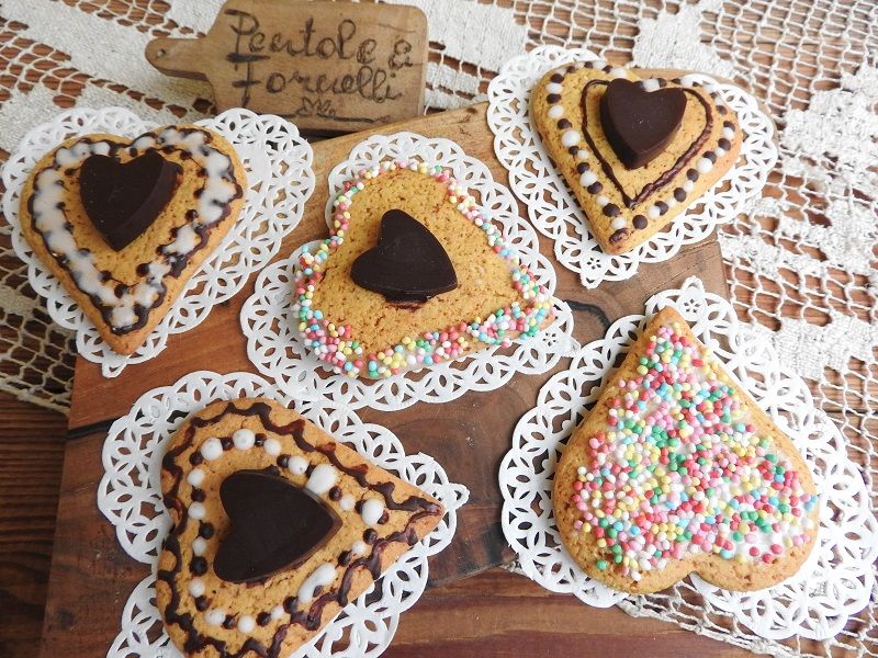 Biscotti Cuore Alla Nocciola Pentolefornelli